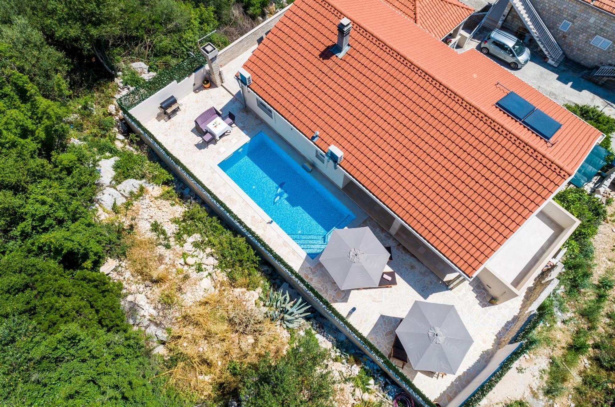 Villa Tranquility Nest Beniva Мокошиця Екстер'єр фото