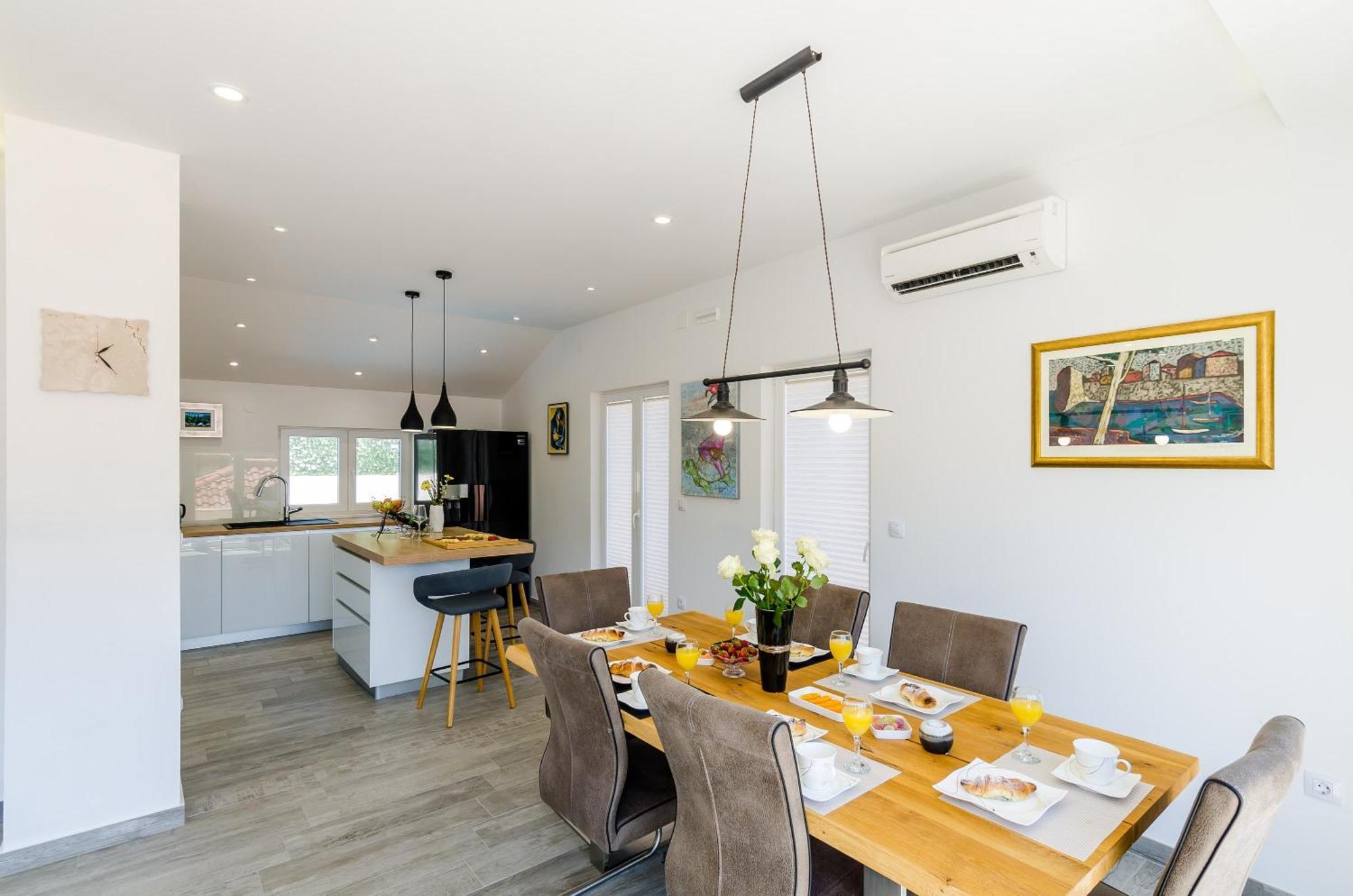 Villa Tranquility Nest Beniva Мокошиця Екстер'єр фото