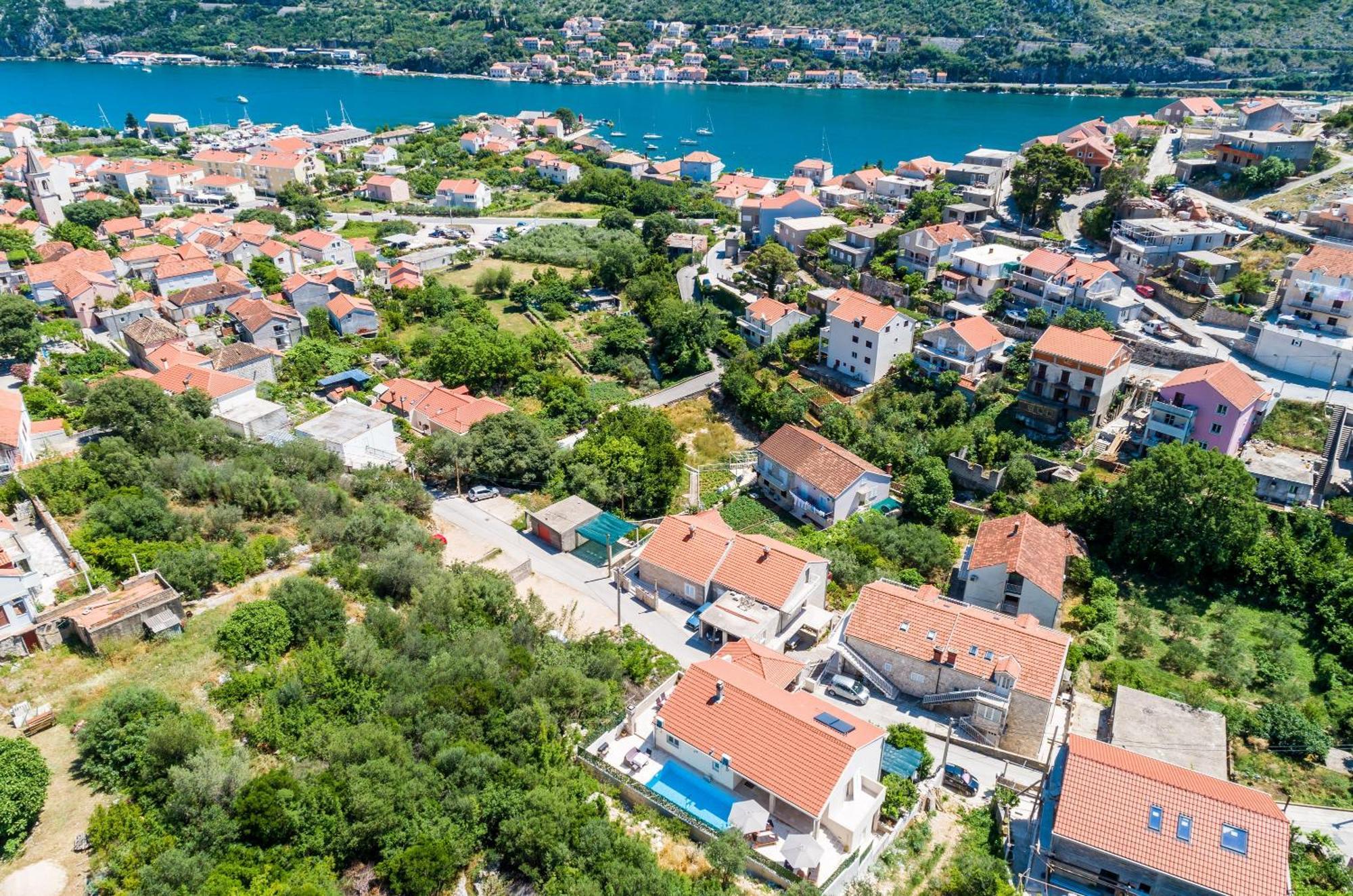 Villa Tranquility Nest Beniva Мокошиця Екстер'єр фото