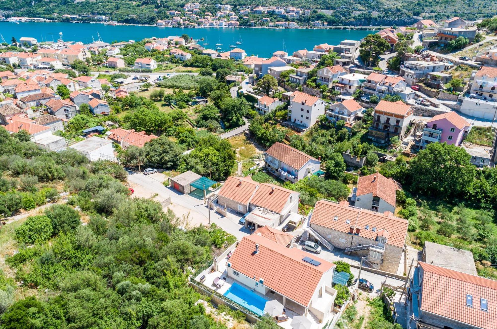 Villa Tranquility Nest Beniva Мокошиця Екстер'єр фото