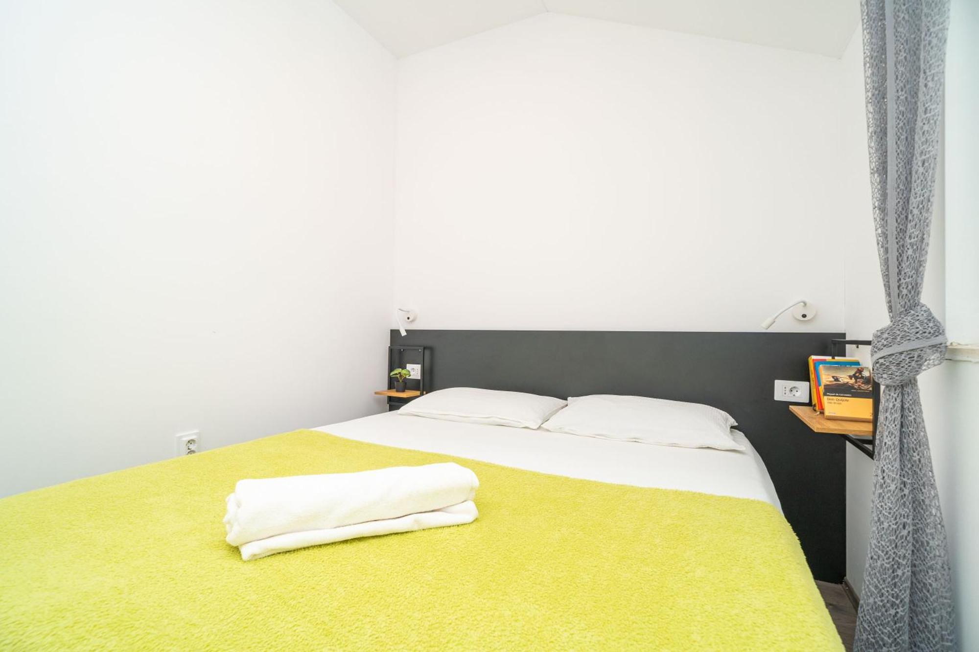 Villa Tranquility Nest Beniva Мокошиця Екстер'єр фото