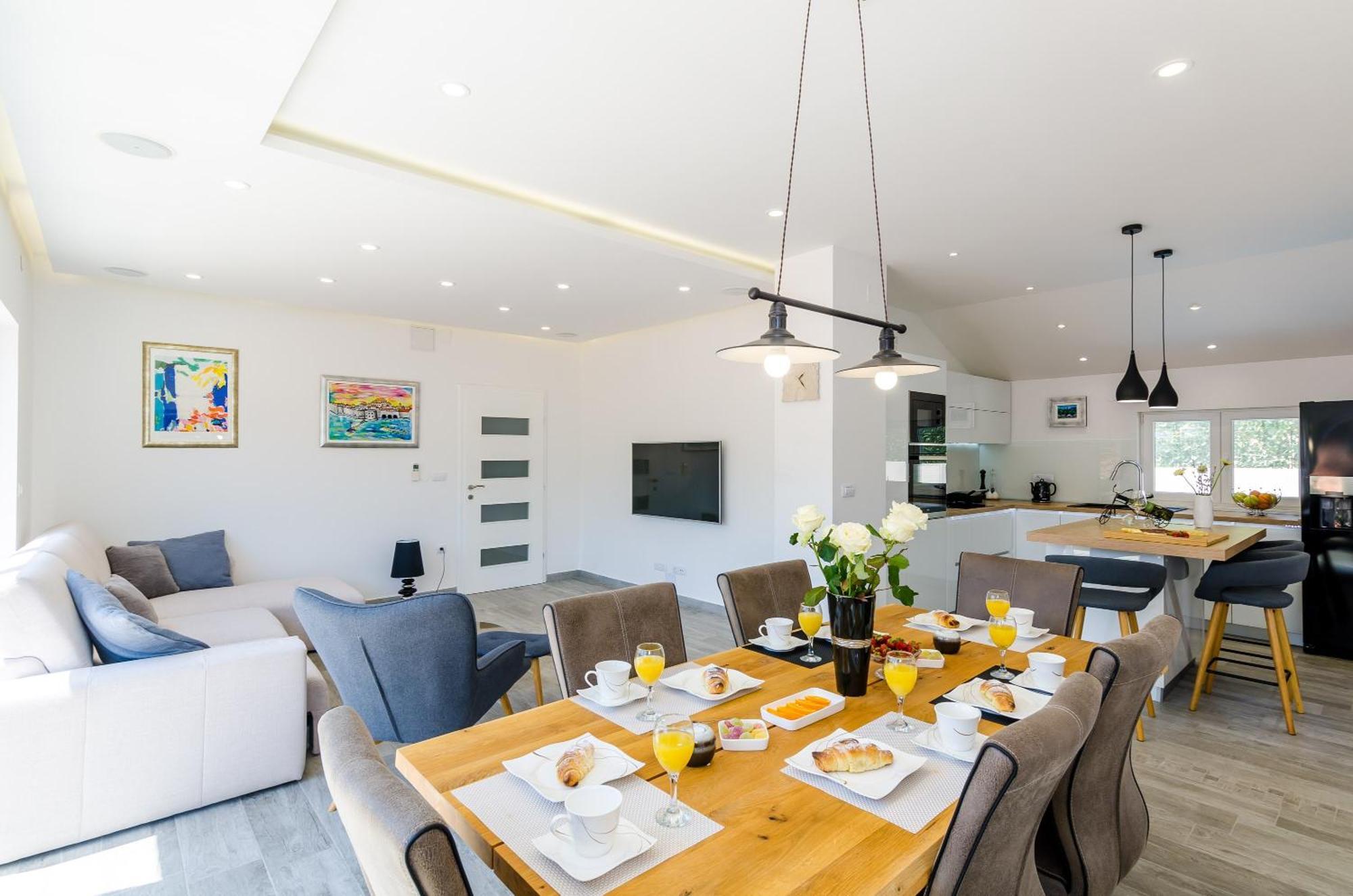 Villa Tranquility Nest Beniva Мокошиця Екстер'єр фото