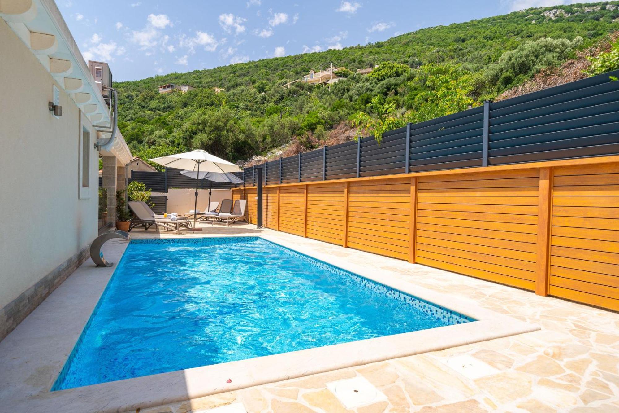 Villa Tranquility Nest Beniva Мокошиця Екстер'єр фото
